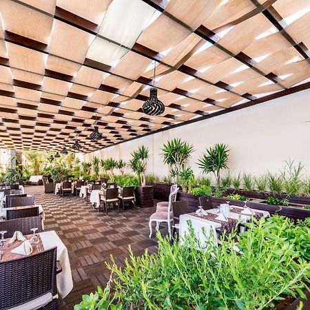 Vuni Palace Premium Hotel & Spa & Casino Beachfront Location ! Kyrenia  Exterior foto