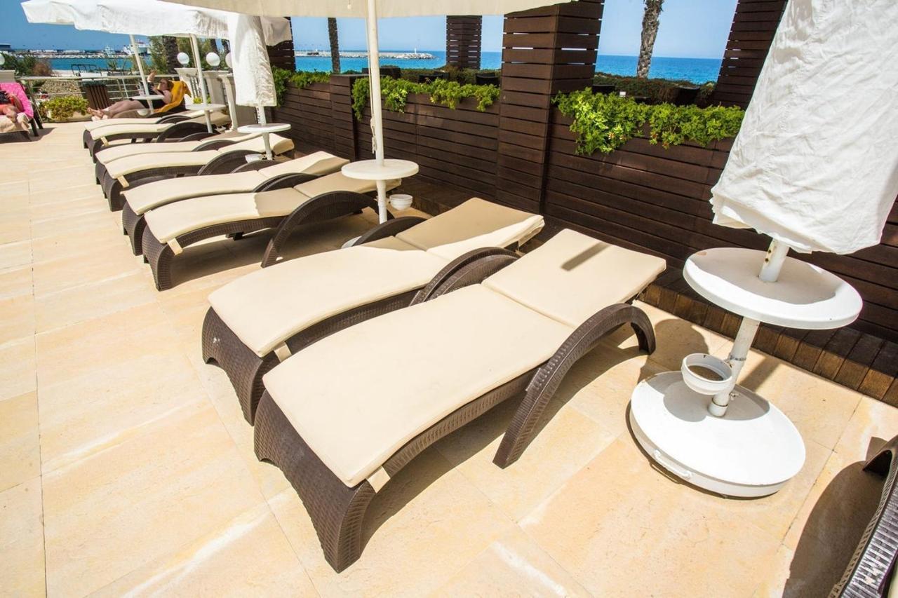 Vuni Palace Premium Hotel & Spa & Casino Beachfront Location ! Kyrenia  Exterior foto