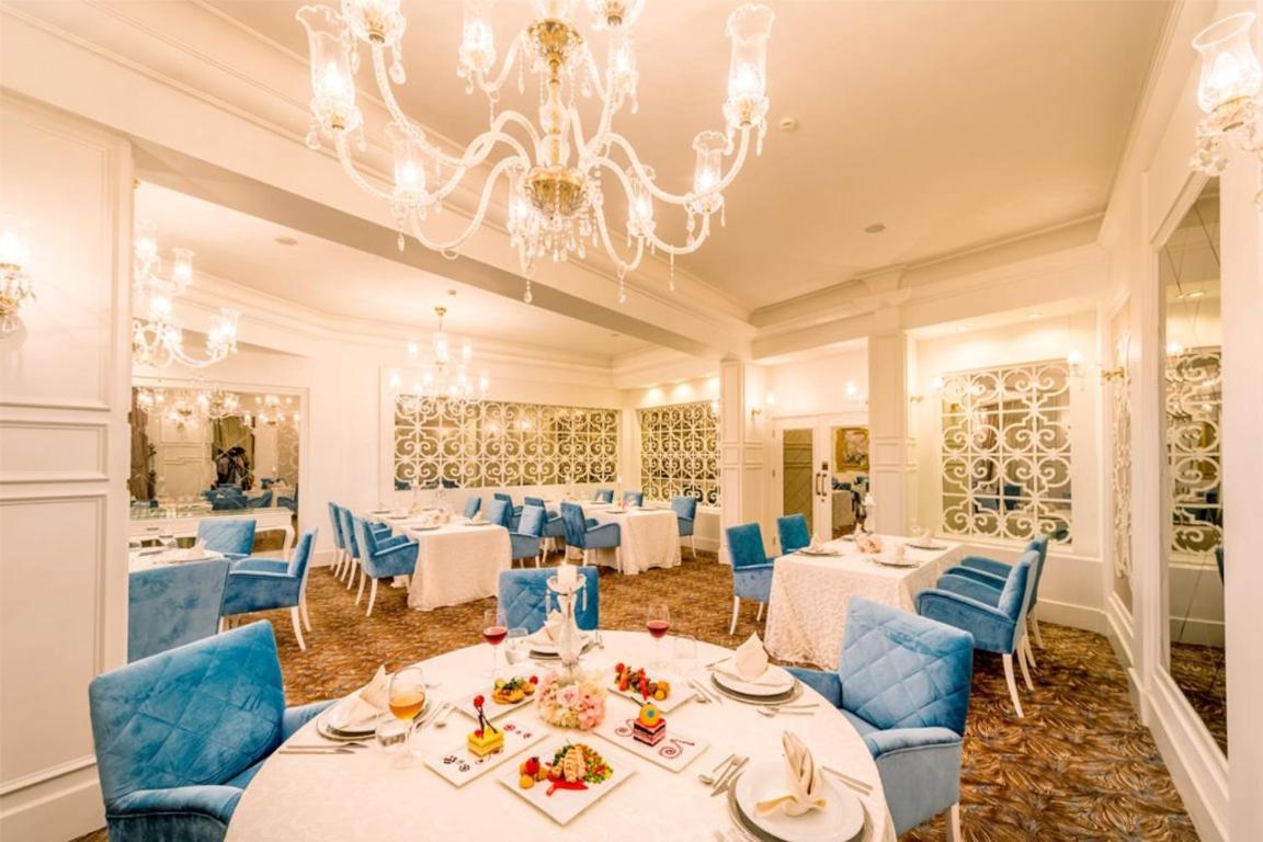 Vuni Palace Premium Hotel & Spa & Casino Beachfront Location ! Kyrenia  Exterior foto