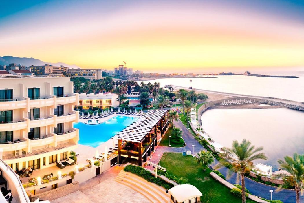 Vuni Palace Premium Hotel & Spa & Casino Beachfront Location ! Kyrenia  Exterior foto