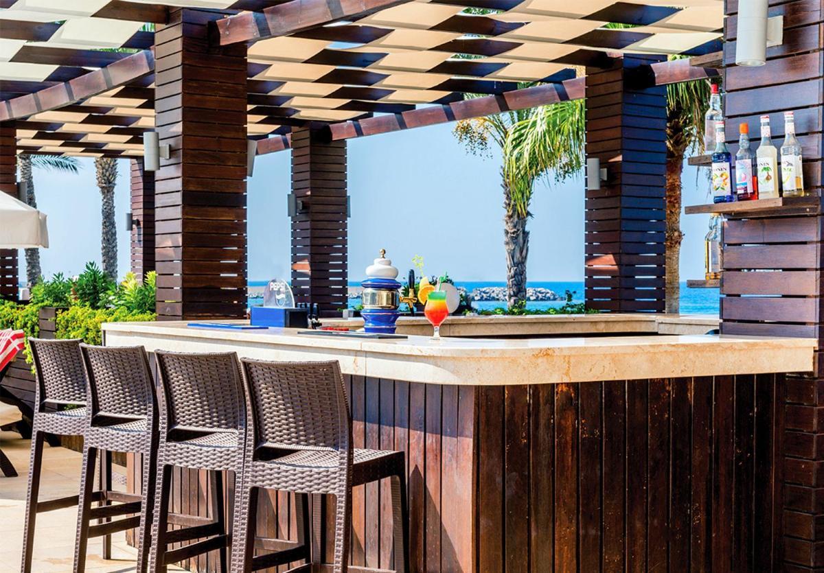 Vuni Palace Premium Hotel & Spa & Casino Beachfront Location ! Kyrenia  Exterior foto