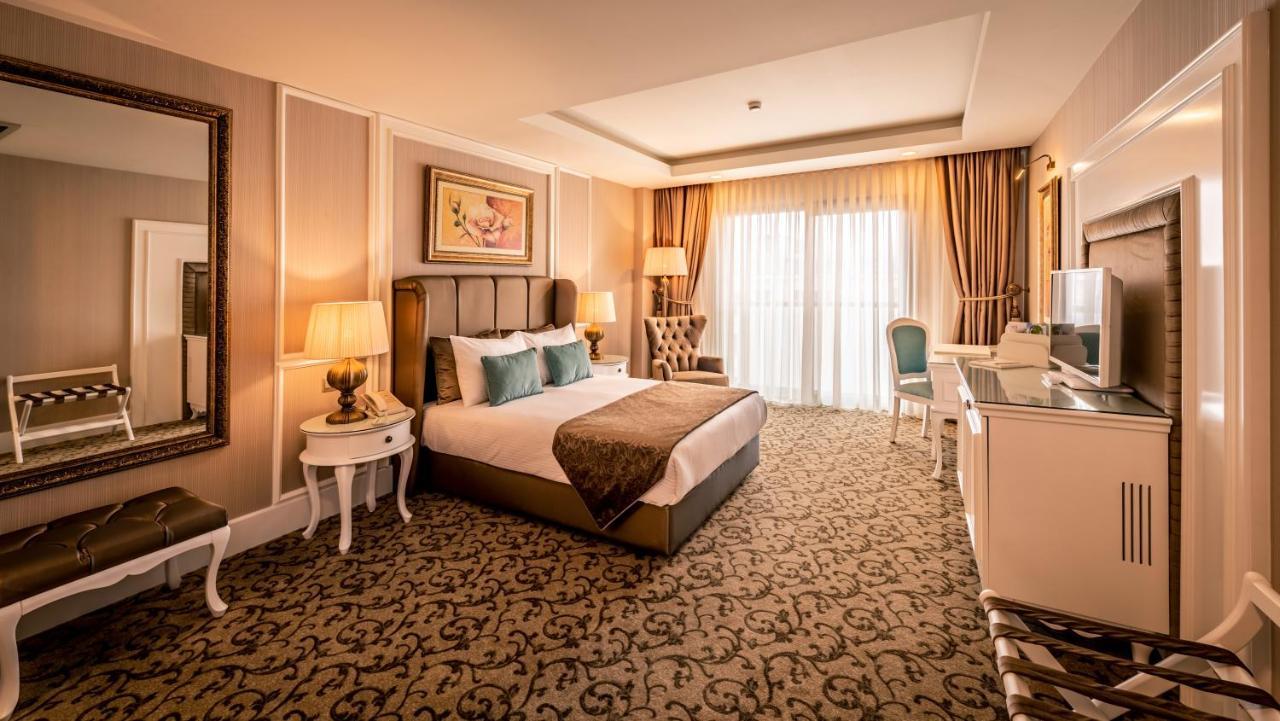 Vuni Palace Premium Hotel & Spa & Casino Beachfront Location ! Kyrenia  Exterior foto